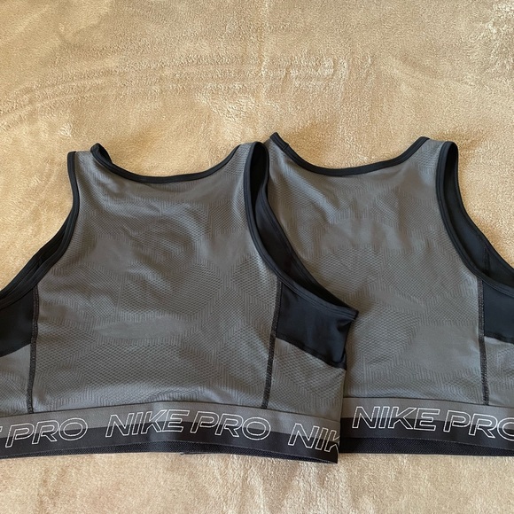 Set of 2 New Nike Dri-FIT Femme Crop Tank - Picture 3 of 3